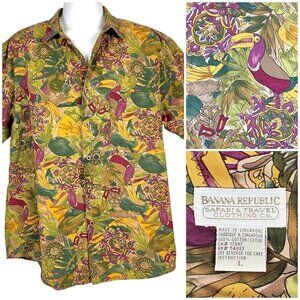 Banana Republic Safari Travel Co Mens Vtg Button Shirt size Large 52x31 Toucan